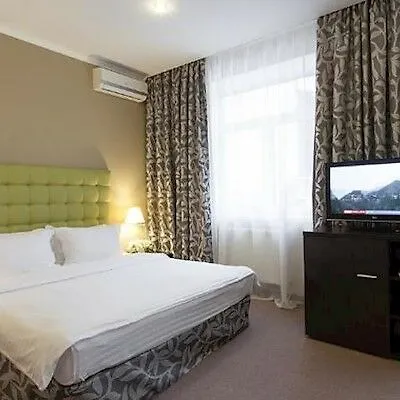 Bontiak Hotel Kyiv