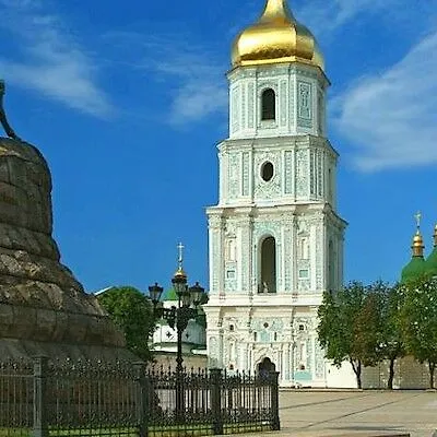 Bontiak Hotel Kyiv
